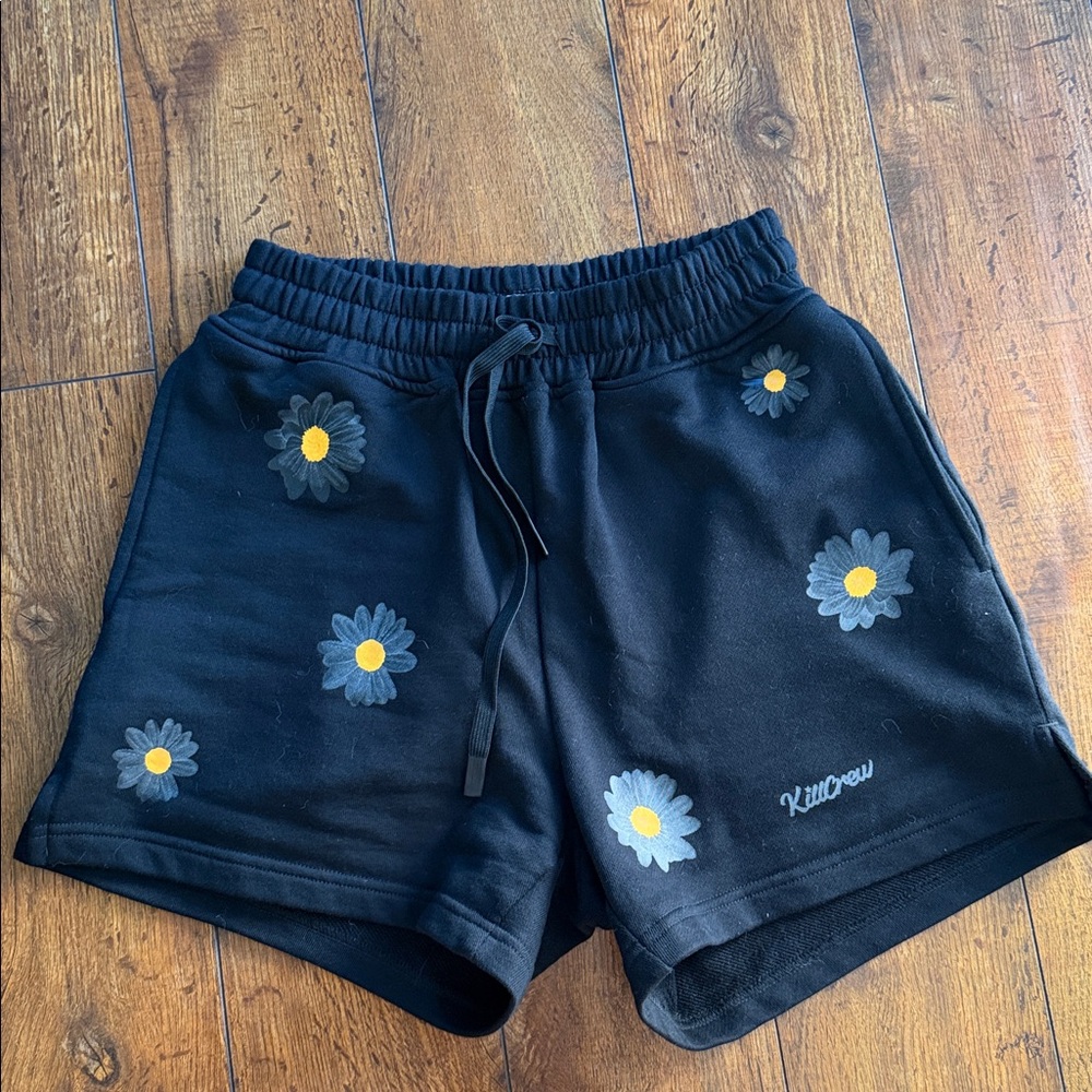 Kill Crew Black Daisy Women's Athletic Shorts